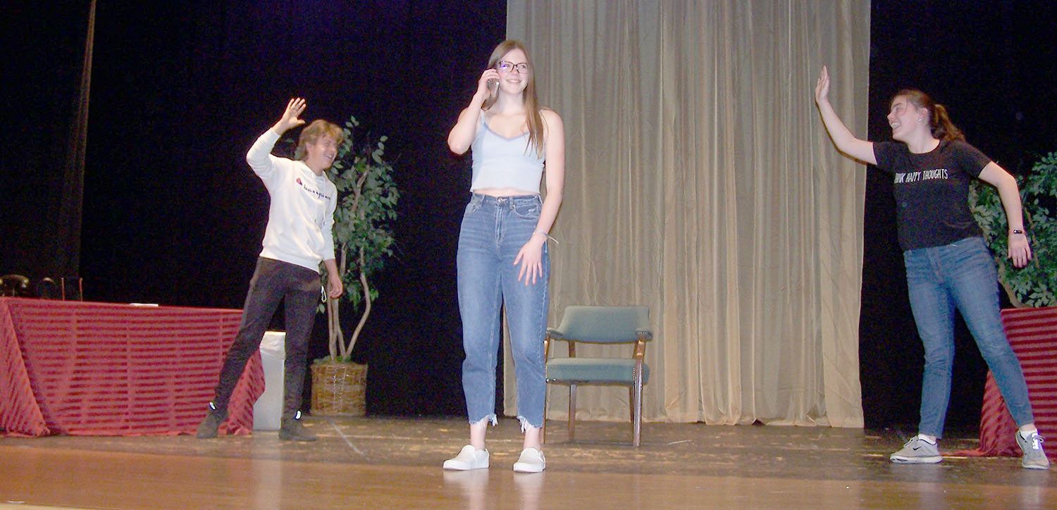 HF-L High School Drama Students To Present Comic Play This Weekend