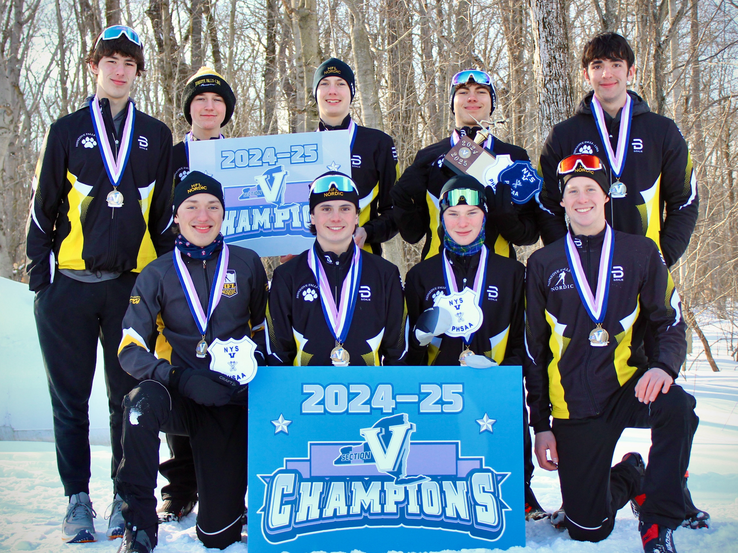 HF-L Boys Varsity Nordic Ski Team Takes Section V Title