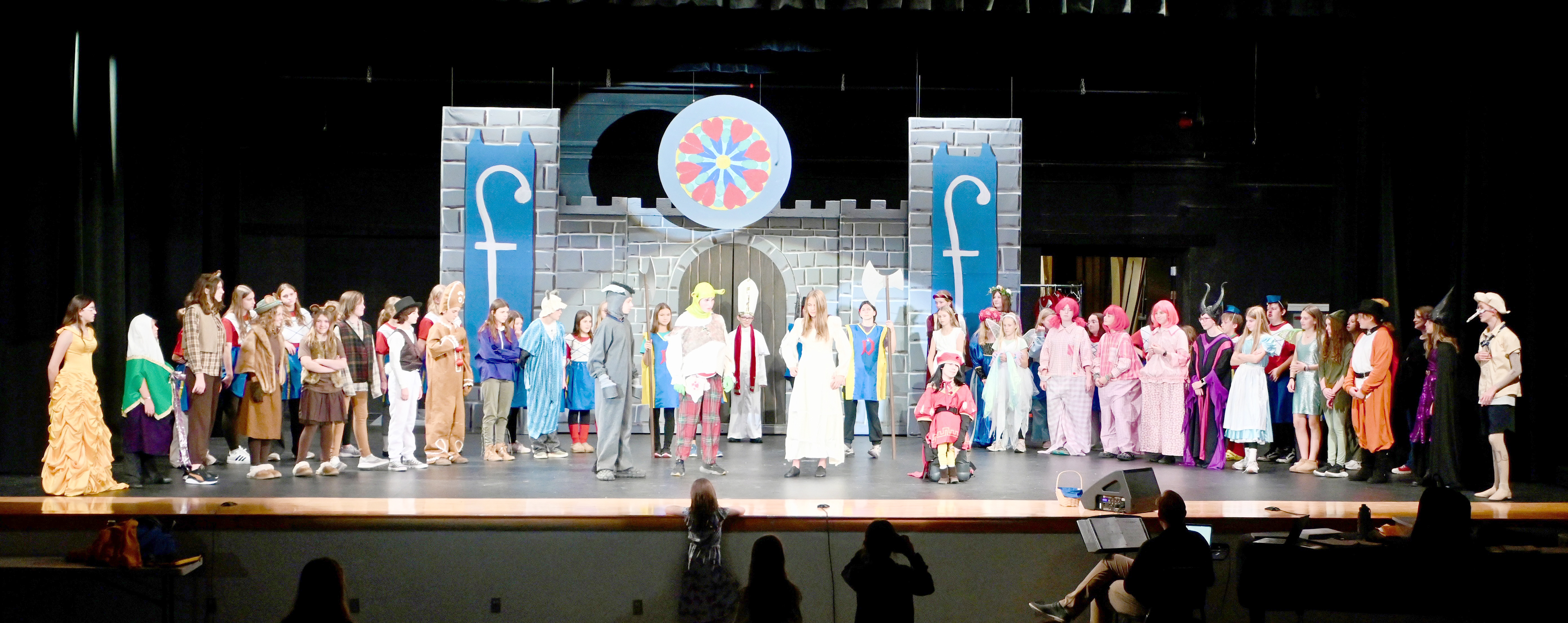 HF-L Middle School Students Present Shrek, Jr. November 21 & 22
