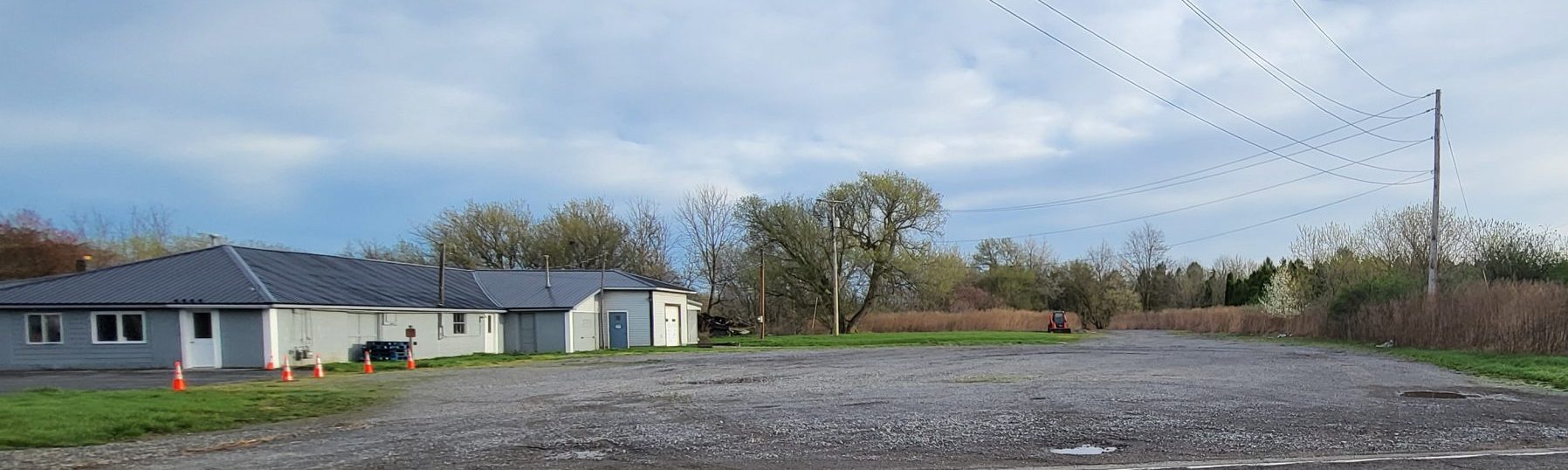 Mendon Residents Raise Alarm Over “Unauthorized” Road and Truck Parking at Former Hillcrest Foods Site