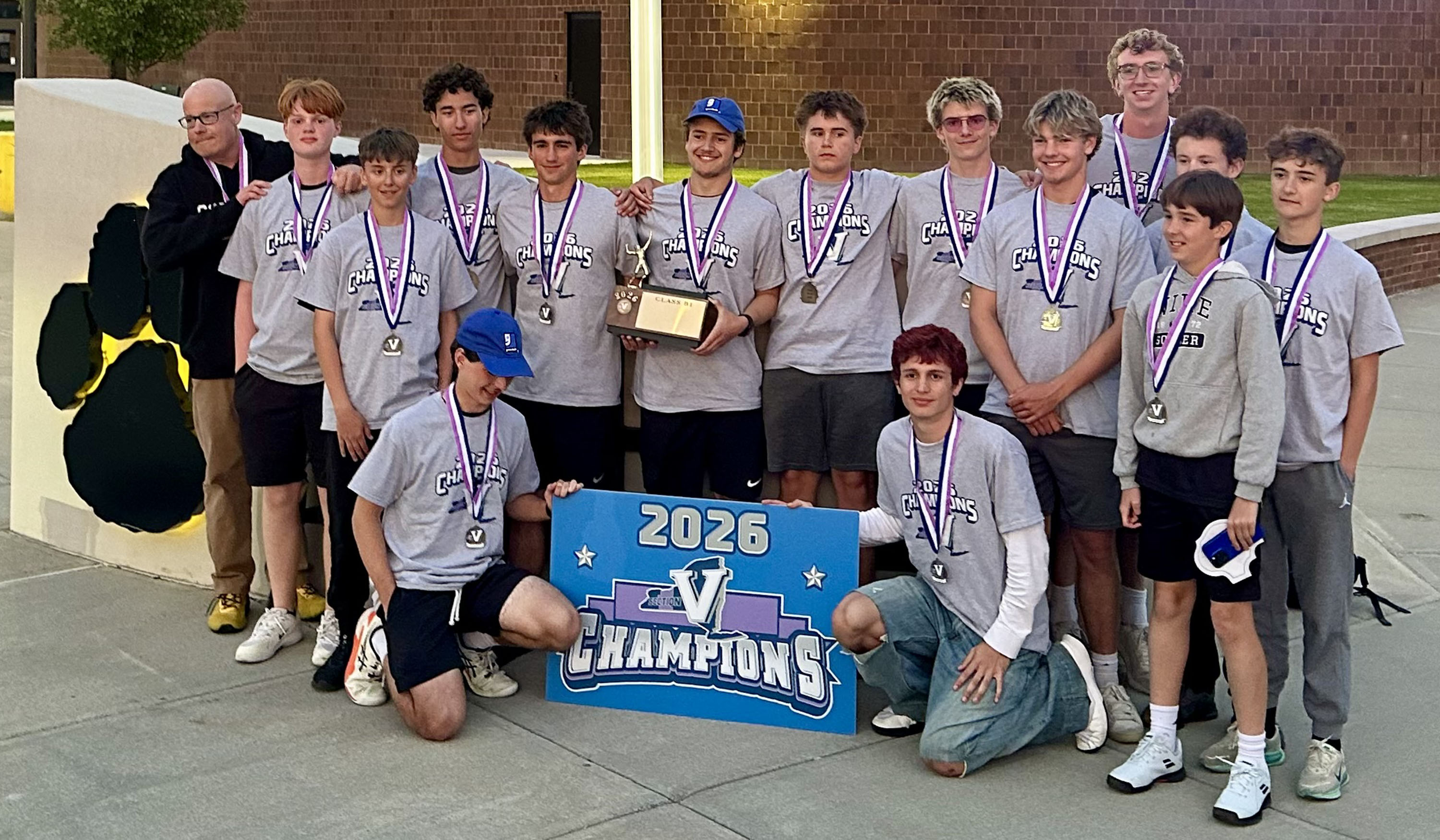 HF-L Boys Tennis Comes Home With Section V Class B1 Team Title